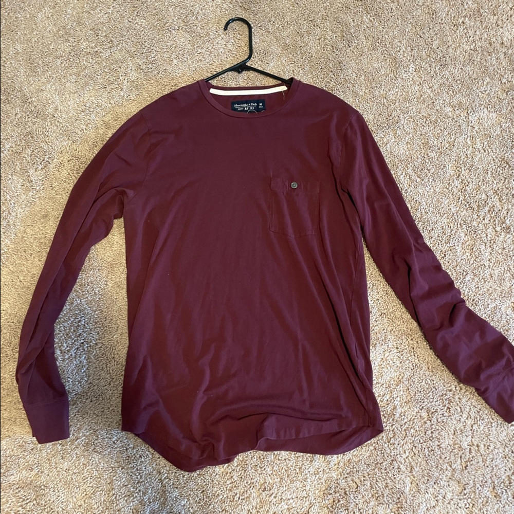 Abercrombie & Fitch Long Sleeve